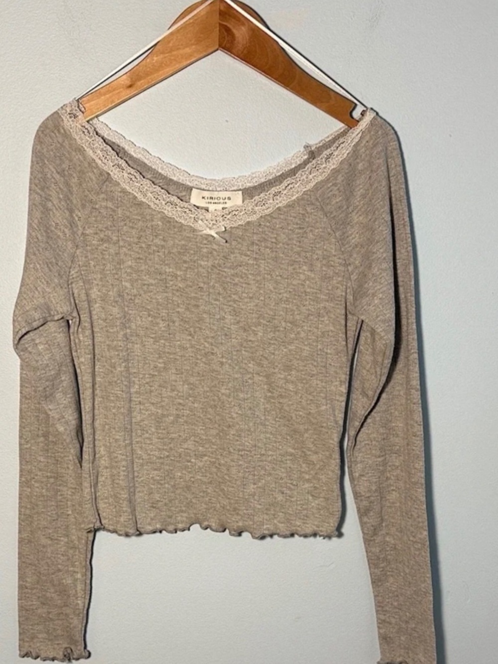 Kirious Los Angeles Pointelle long sleeve crop top size small